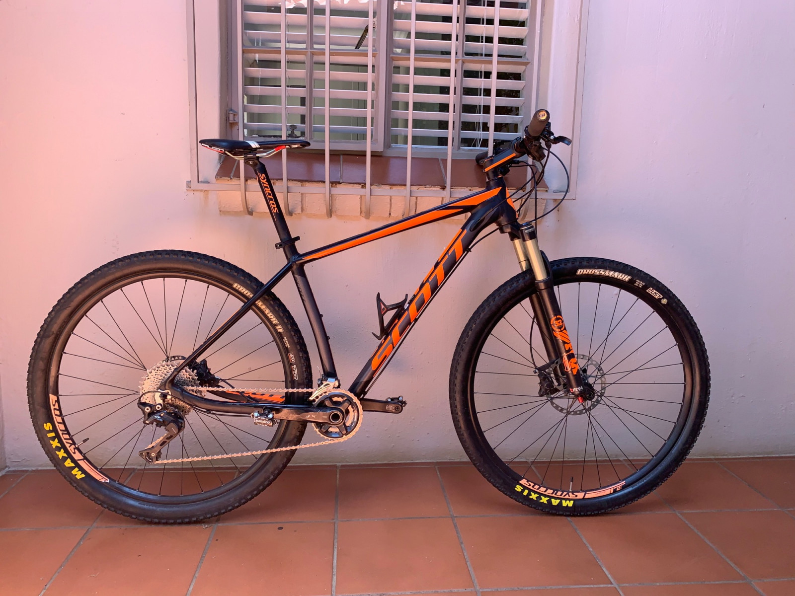 Scott Scale 940 Large Hardtail Mountain Bikes Bike Hub