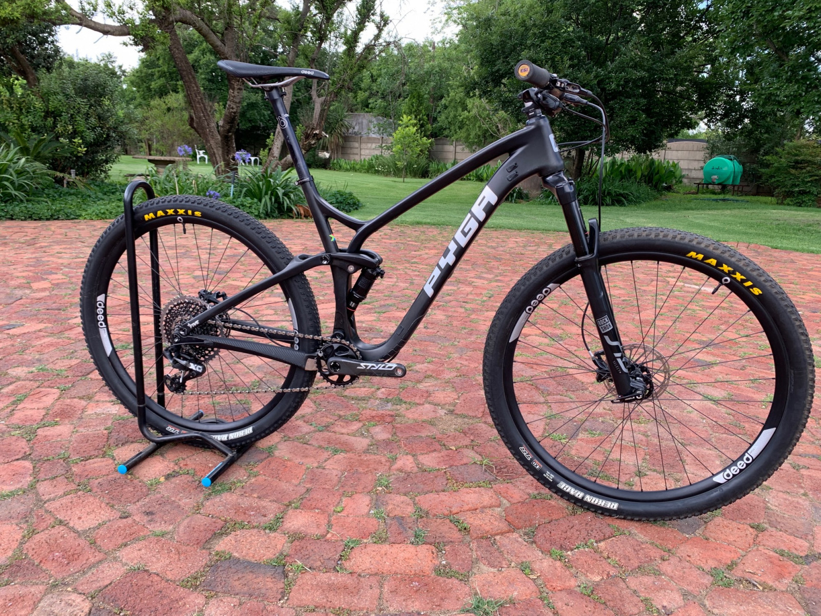 Pyga Stage Large Bike Hub