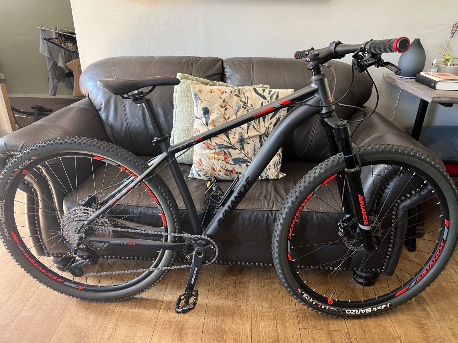 Avalanche Bikes Avalanche Reflex 29er Pro 2021 Avalanche 29 Bike Sales - Main Image