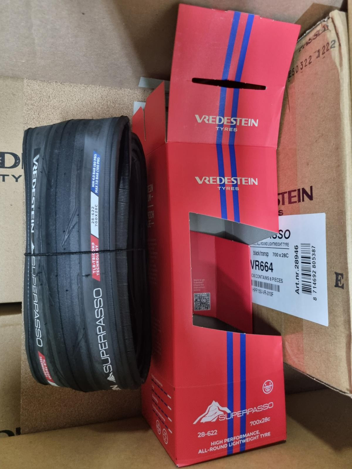 vredestein road bike tyres