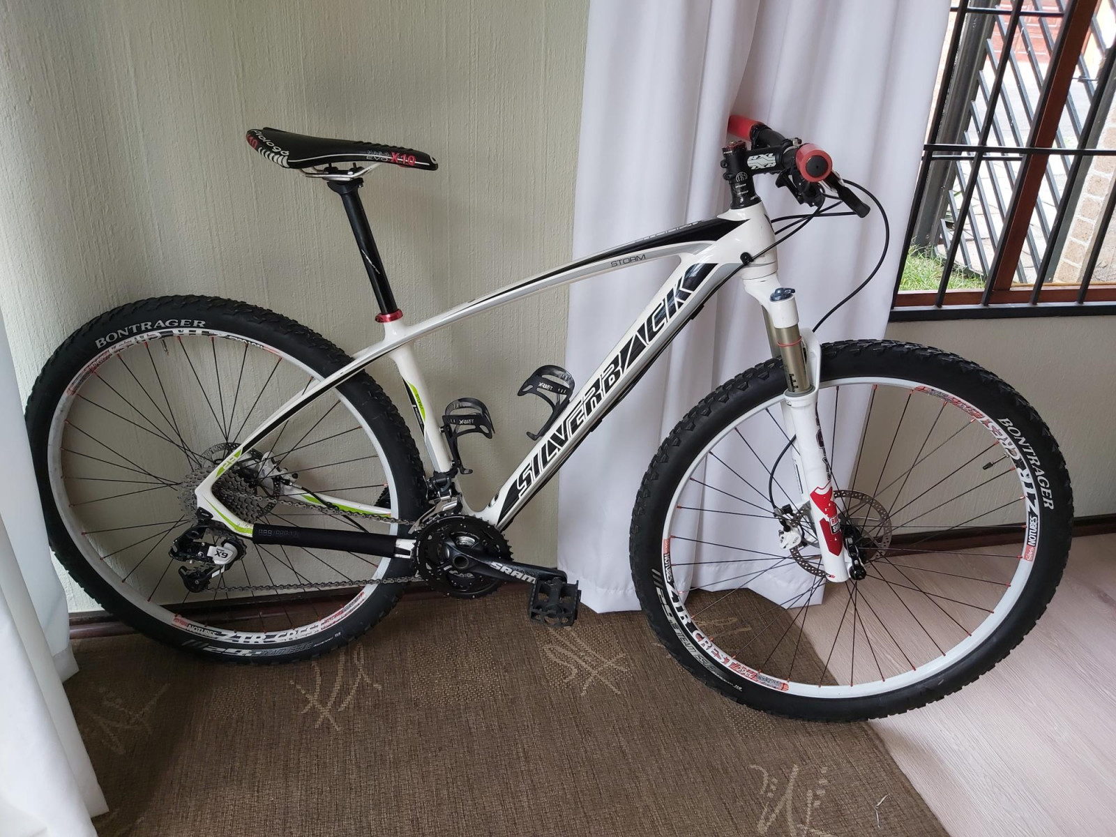 Silverback Storm 1 Bike Hub
