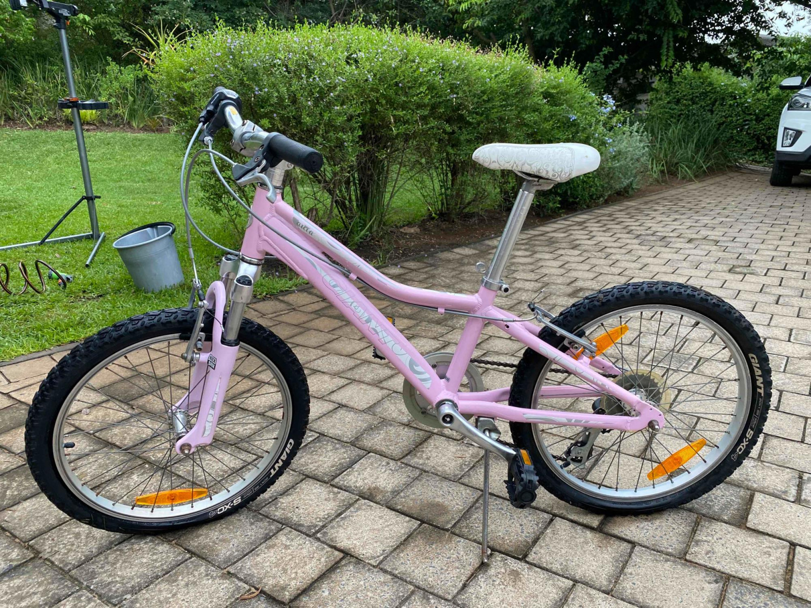 Purple Giant Liv Girls Bike Liv Adore 20 Liv Kids Bike Liv Adore