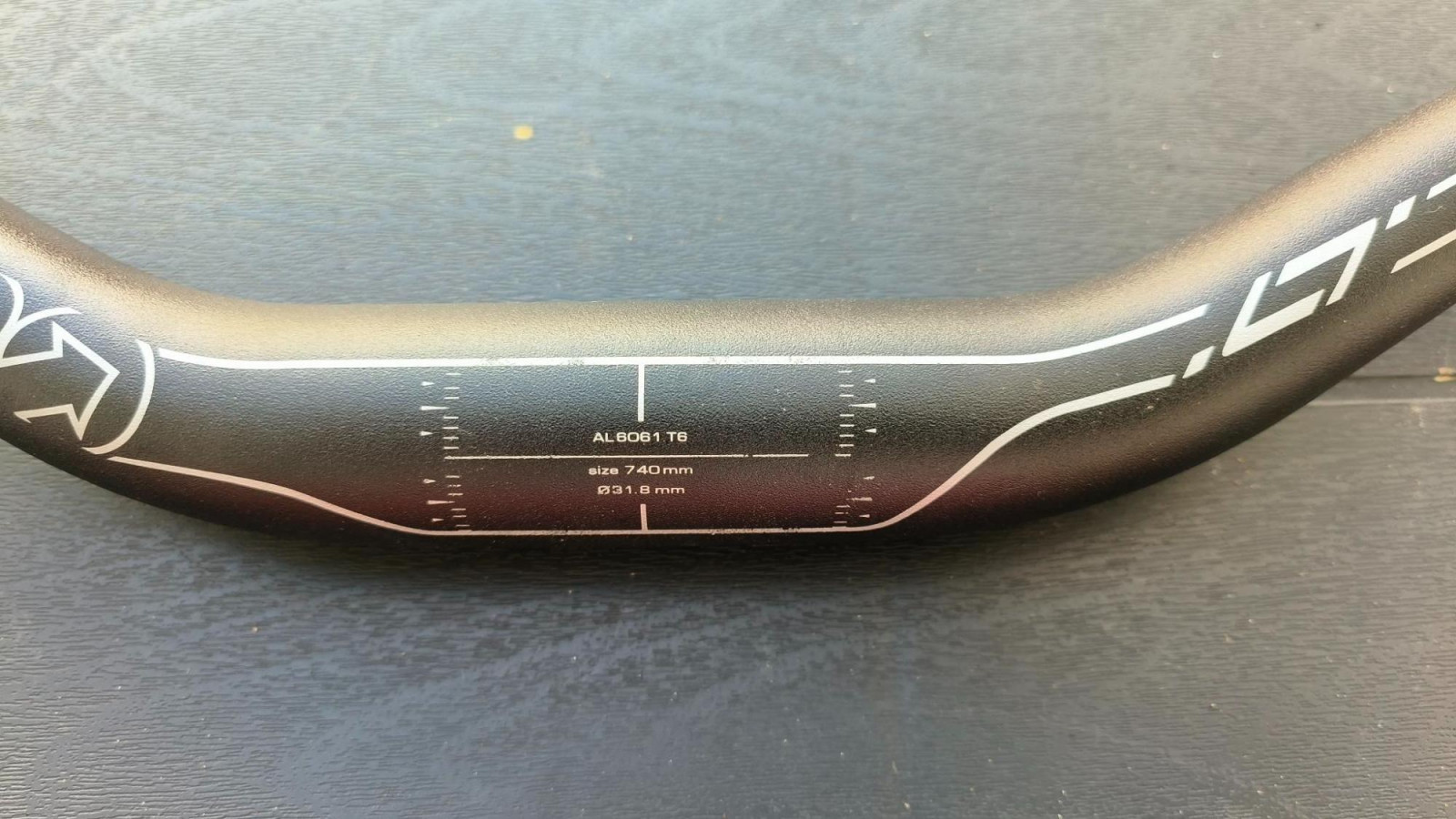 Pro LT High Rise Handlebar Handlebars Bike Hub