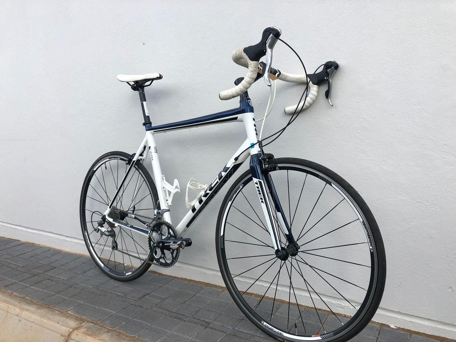 Trek One Series 1.5 | Road Bikes | Bike Hub