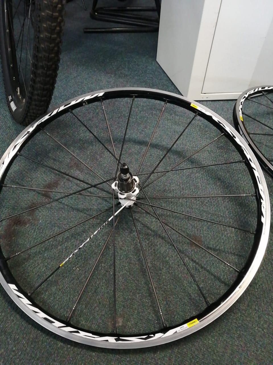 Mavic ksyrium Bike Hub