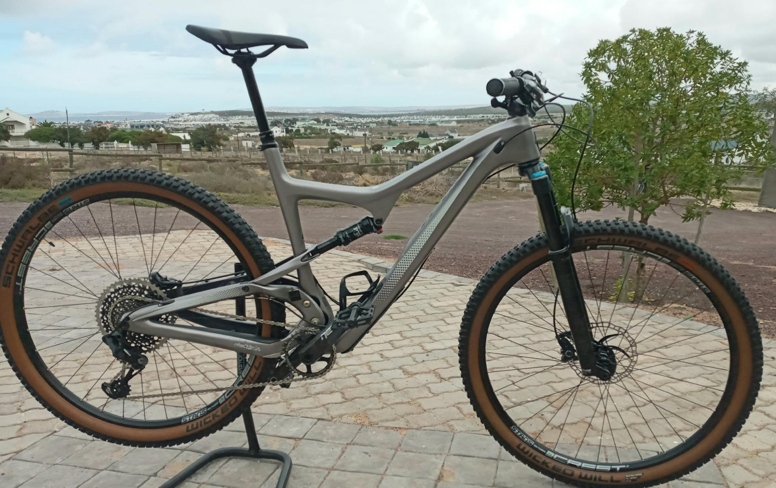 Ibis Ripley LS Dual Suspension Mountain Bikes Bike Hub