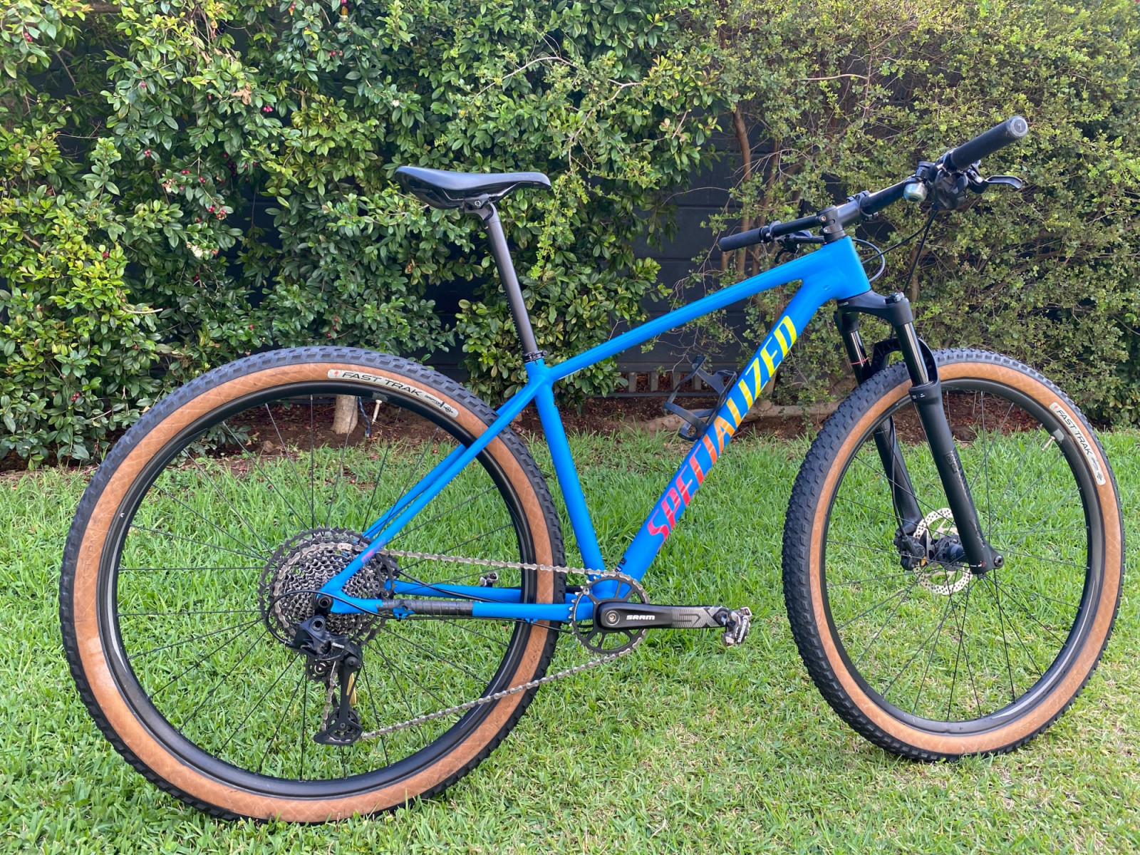 2020 Specialized Chisel Hardtail Mountain Bikes Bike Hub