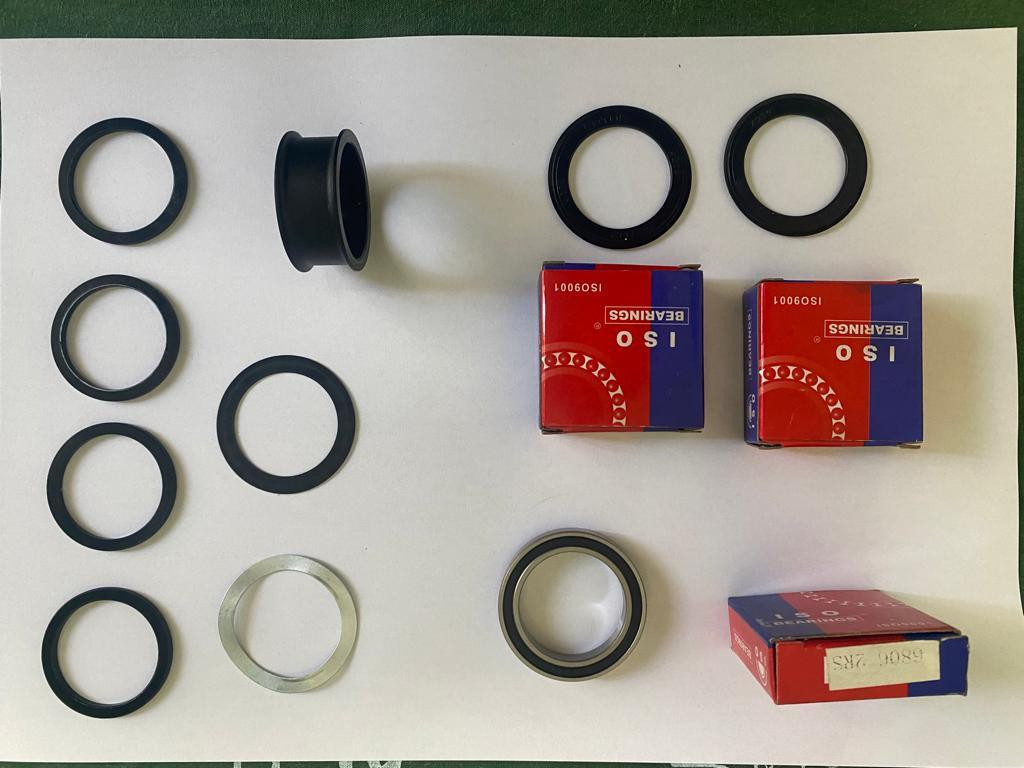 BB30 bearings and spacers Bike Hub