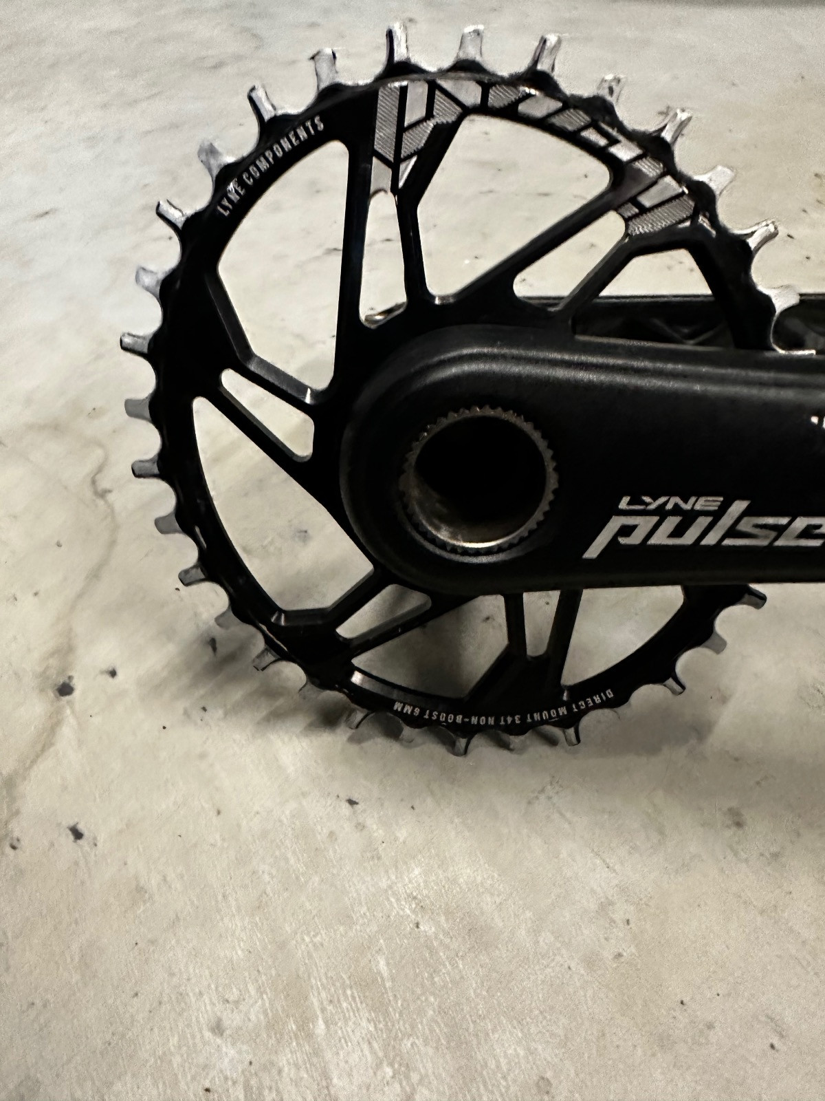 Pulse Allow Crankset Bike Hub