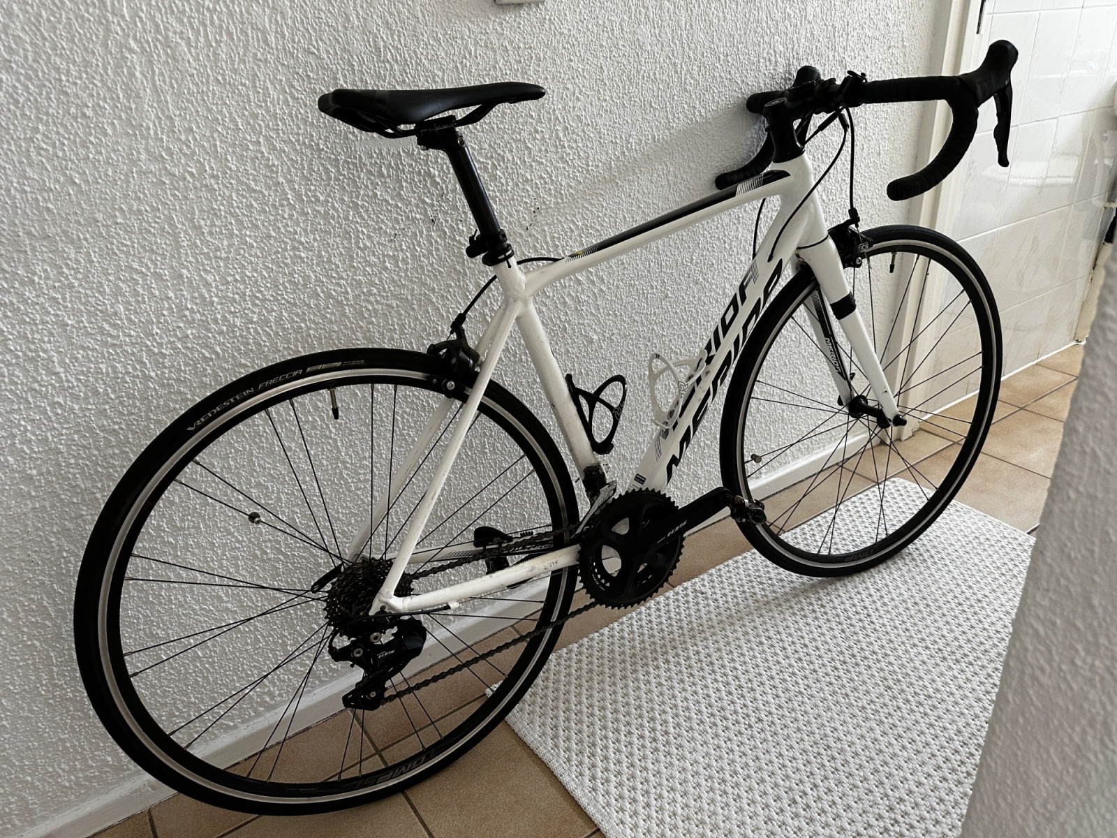 Merida Scultura + Thule bike rack combo | Road Bikes | Bike Hub