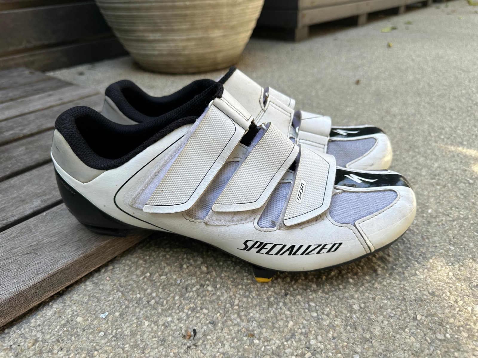 specialized road shoes sale