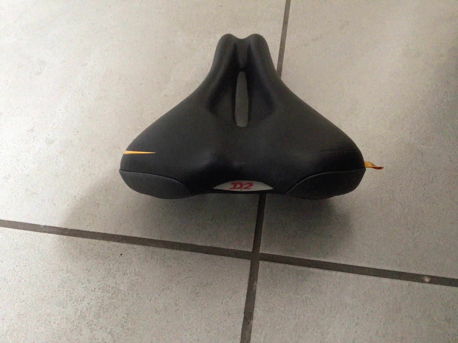 Affordable, Velo seats Bike Hub