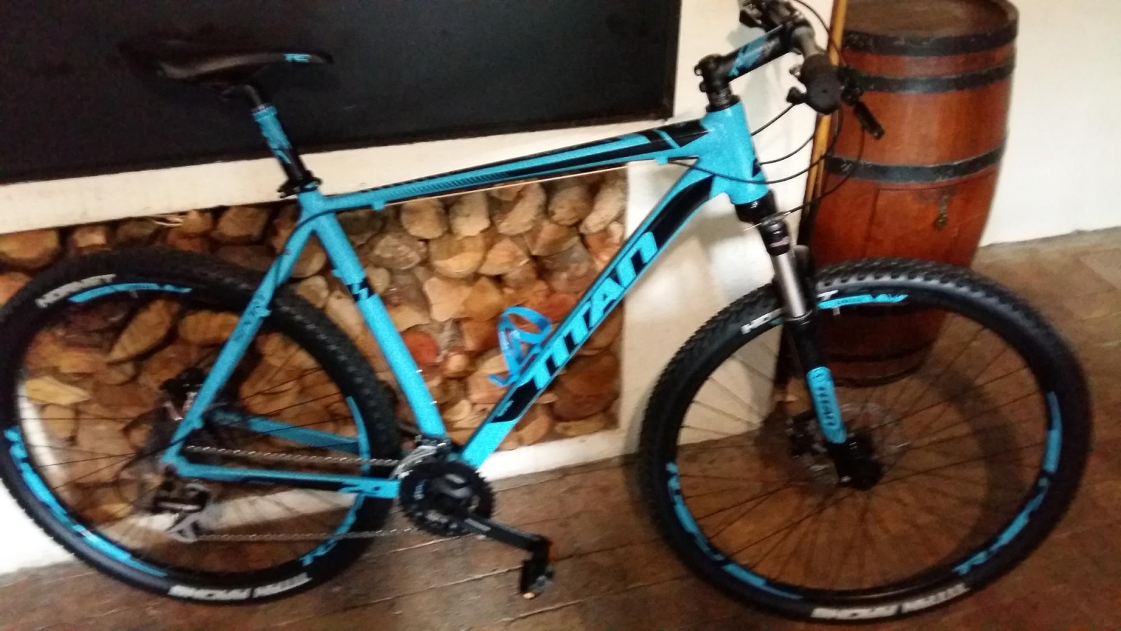 Titan Sport 29er Bike Hub