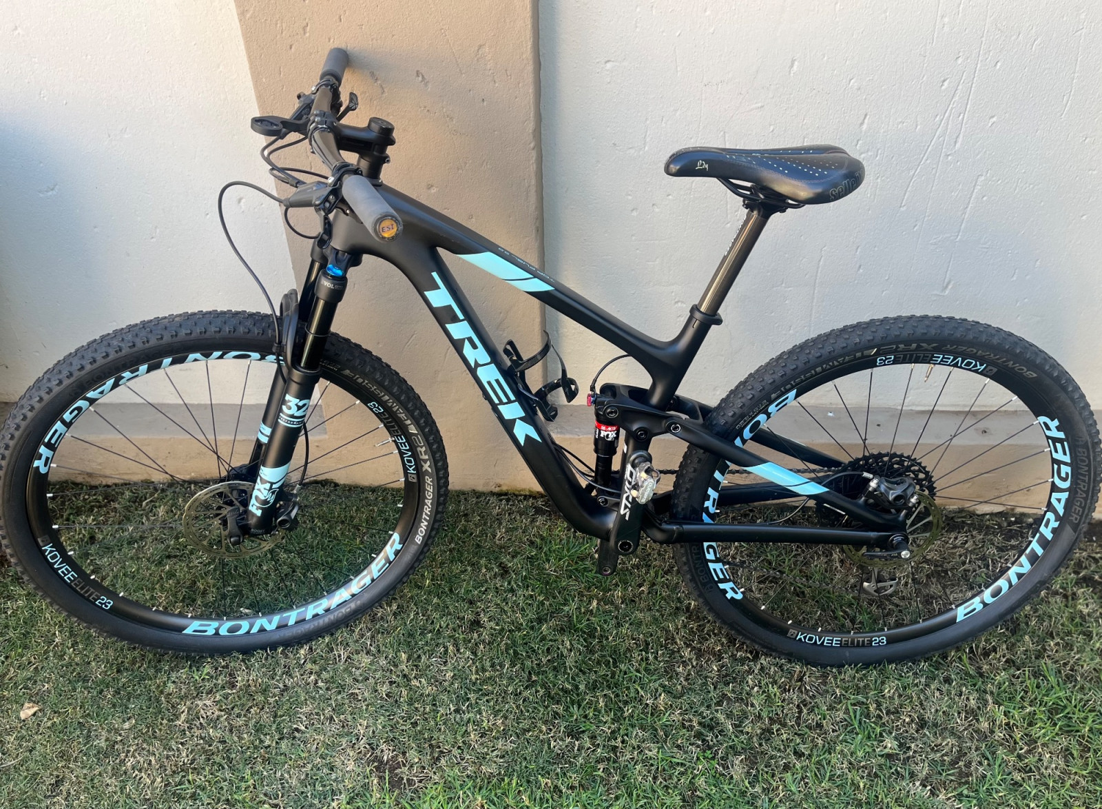 motos bobber old school