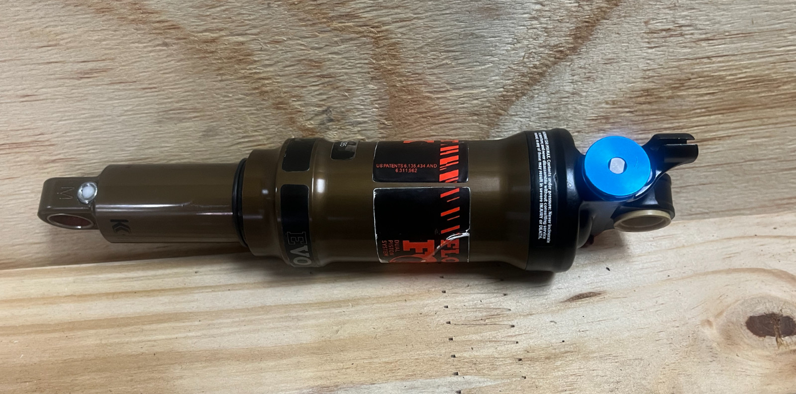Fox Factory Float DPS (Push to unlock) | Rear Shocks | Bike Hub