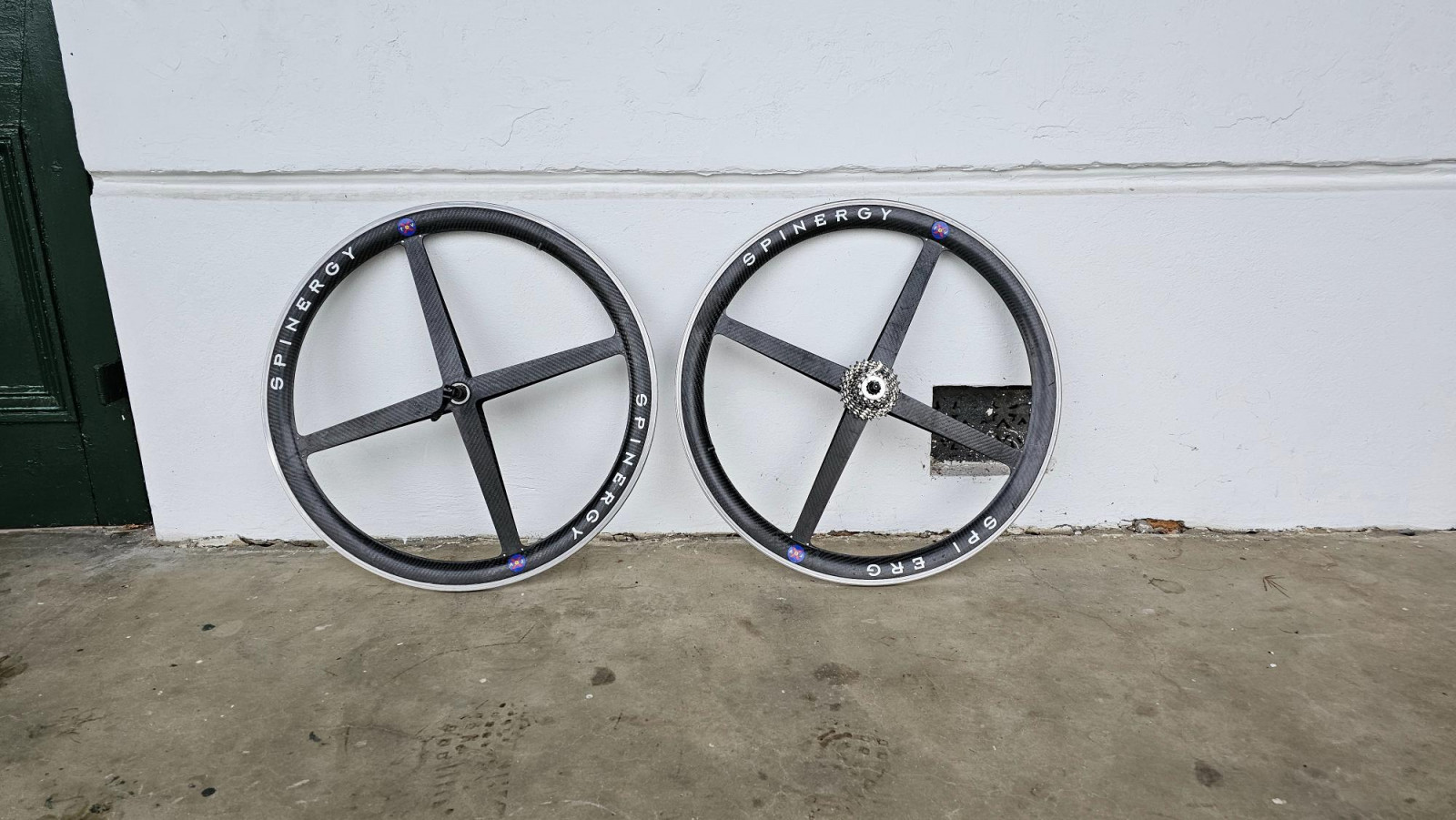 Spinergy RevX Carbon Wheels Bike Hub