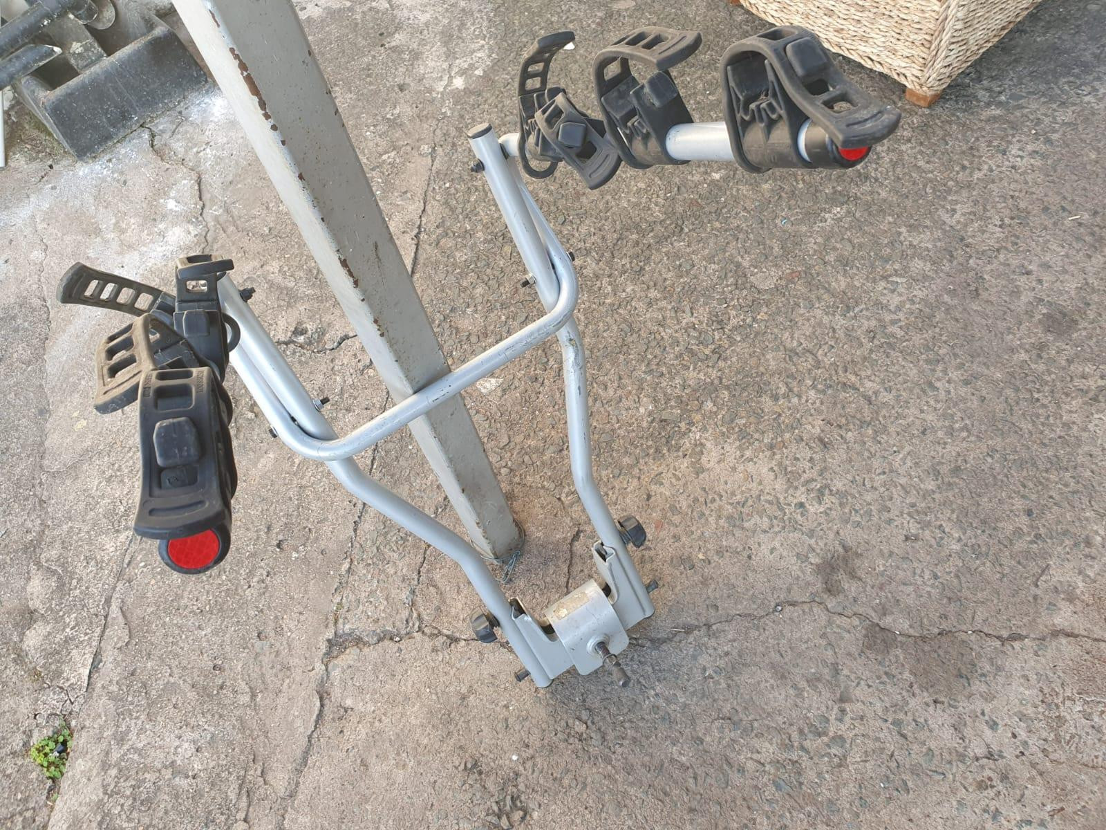 Thule 4 bike rack fits towbar Tiltable R1950onco Bike Hub