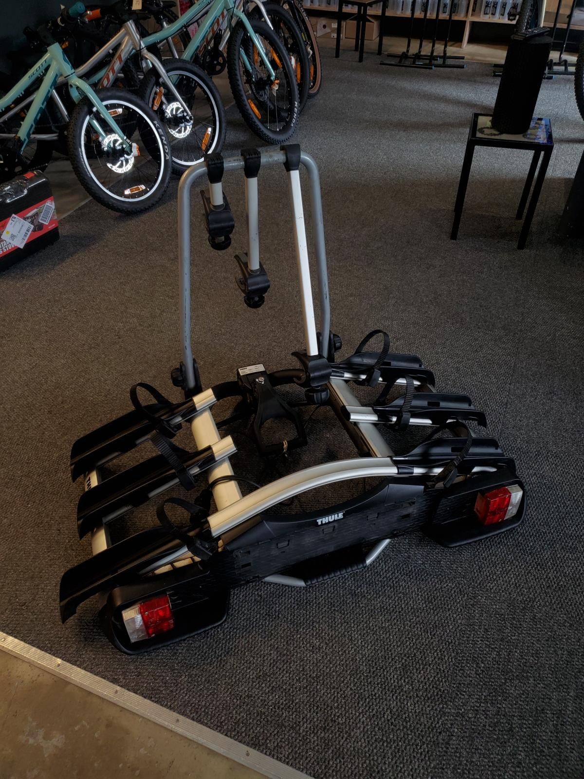 cycle tube tyre price