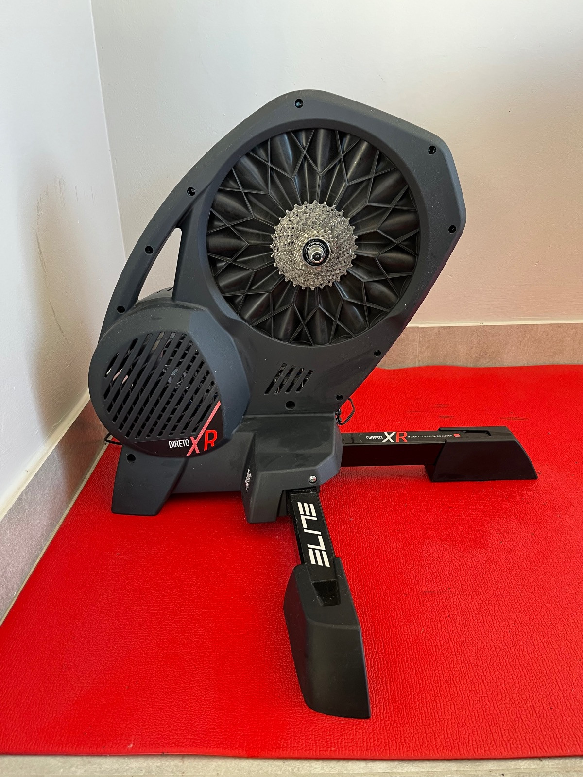 Elite Direto XR indoor trainer | Indoor Trainers & Accessories | Bike Hub