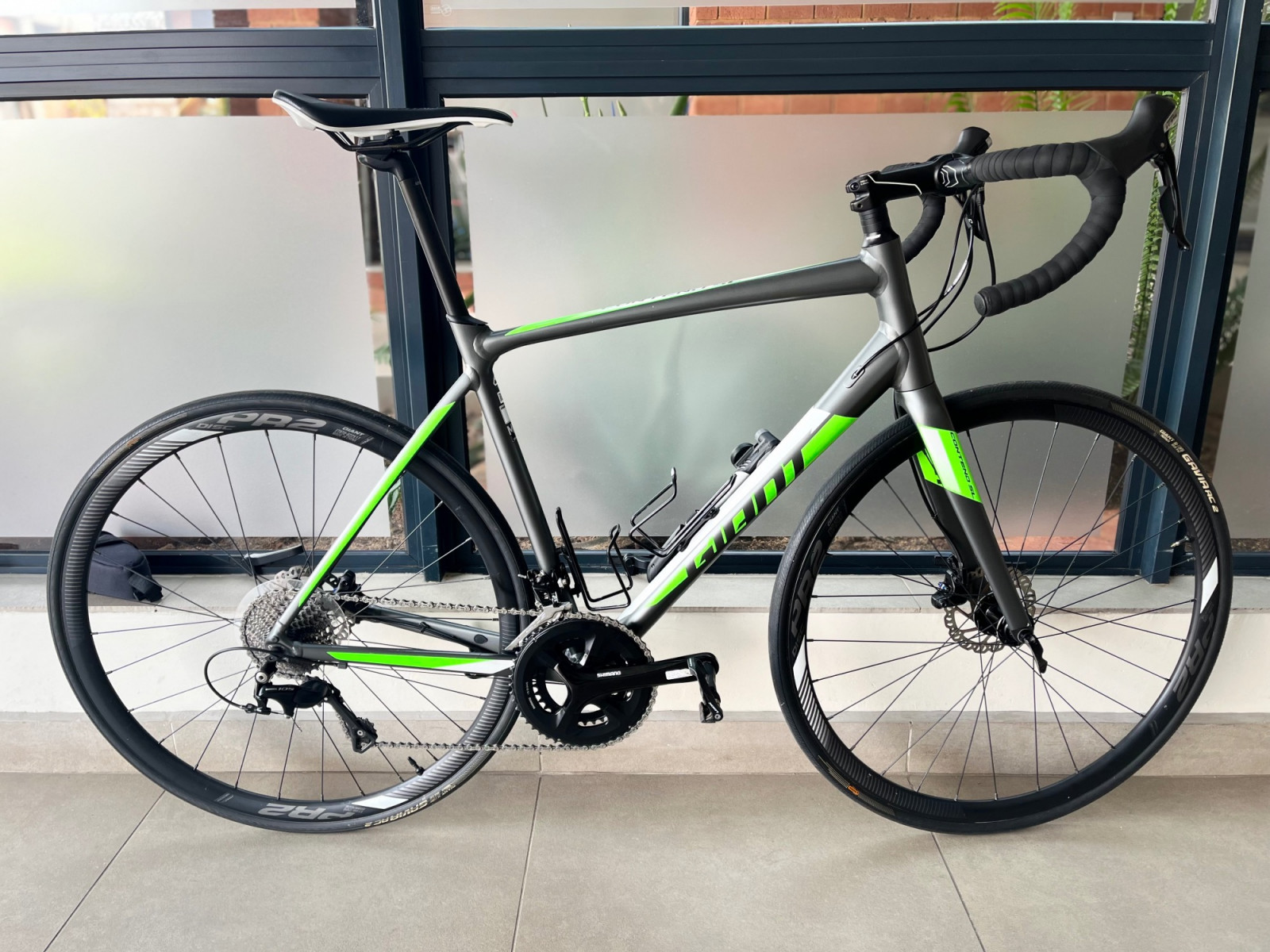 Disc Brakes Giant Contend Sl1 Review Giant Contend SL (2018