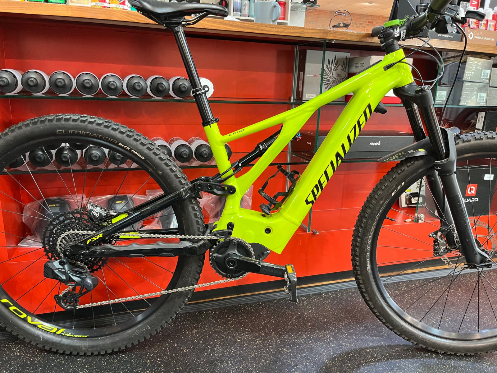 Specialized turbo levo Dual Suspension Mountain EBikes Bike Hub