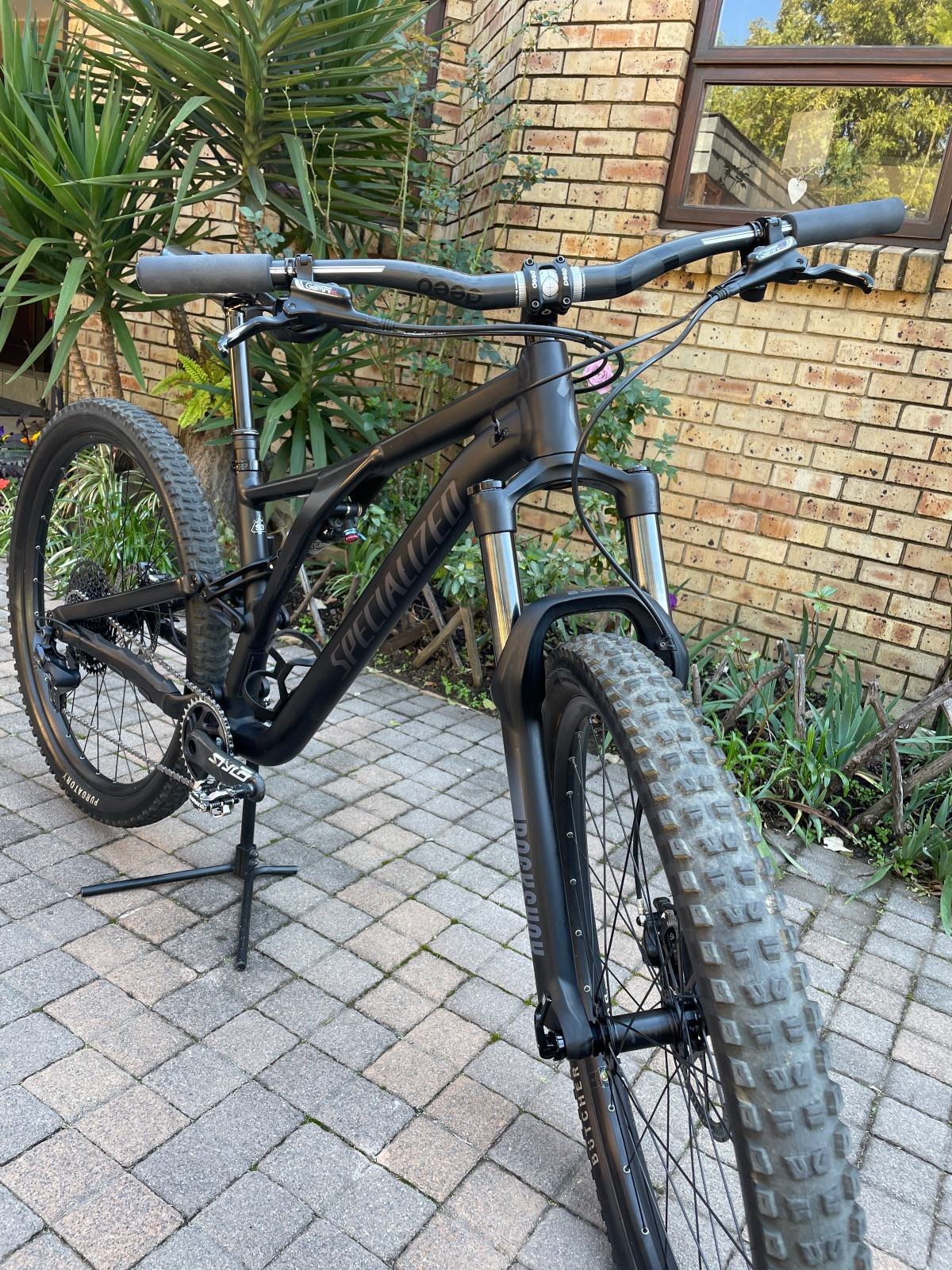 Specialized Stumpjumper Alloy S3 | Dual Suspension Mountain Bikes 