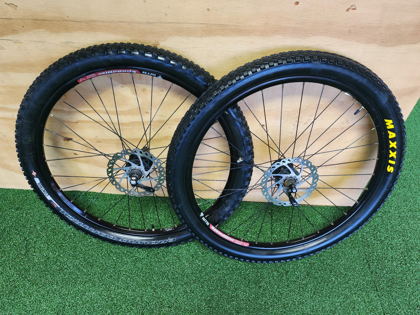 Complete WTB 26 Wheelset Bike Hub