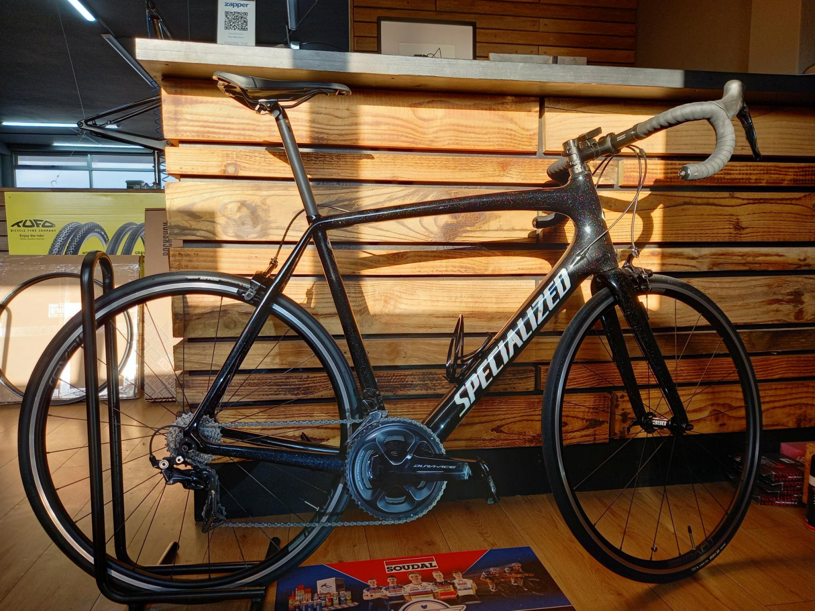 Specialized Tarmac SL5 FACT 10r Bike Hub