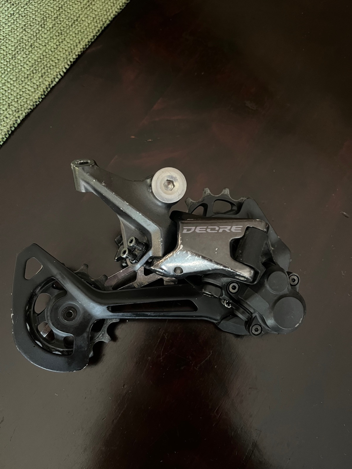 Deragliatore Posteriore Shimano Deore RD-M6000-GS, 10 Velocit&agrave;, Gabbia Media, Nuovo Senza Confezione