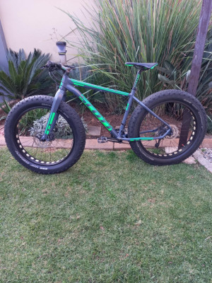 Scott Big Jon Fat bike Fat Bikes Bike Hub