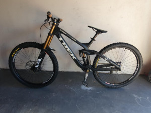 Trek Session 9.9 Race Shop Limited DH | Downhill Bikes | Bike Hub