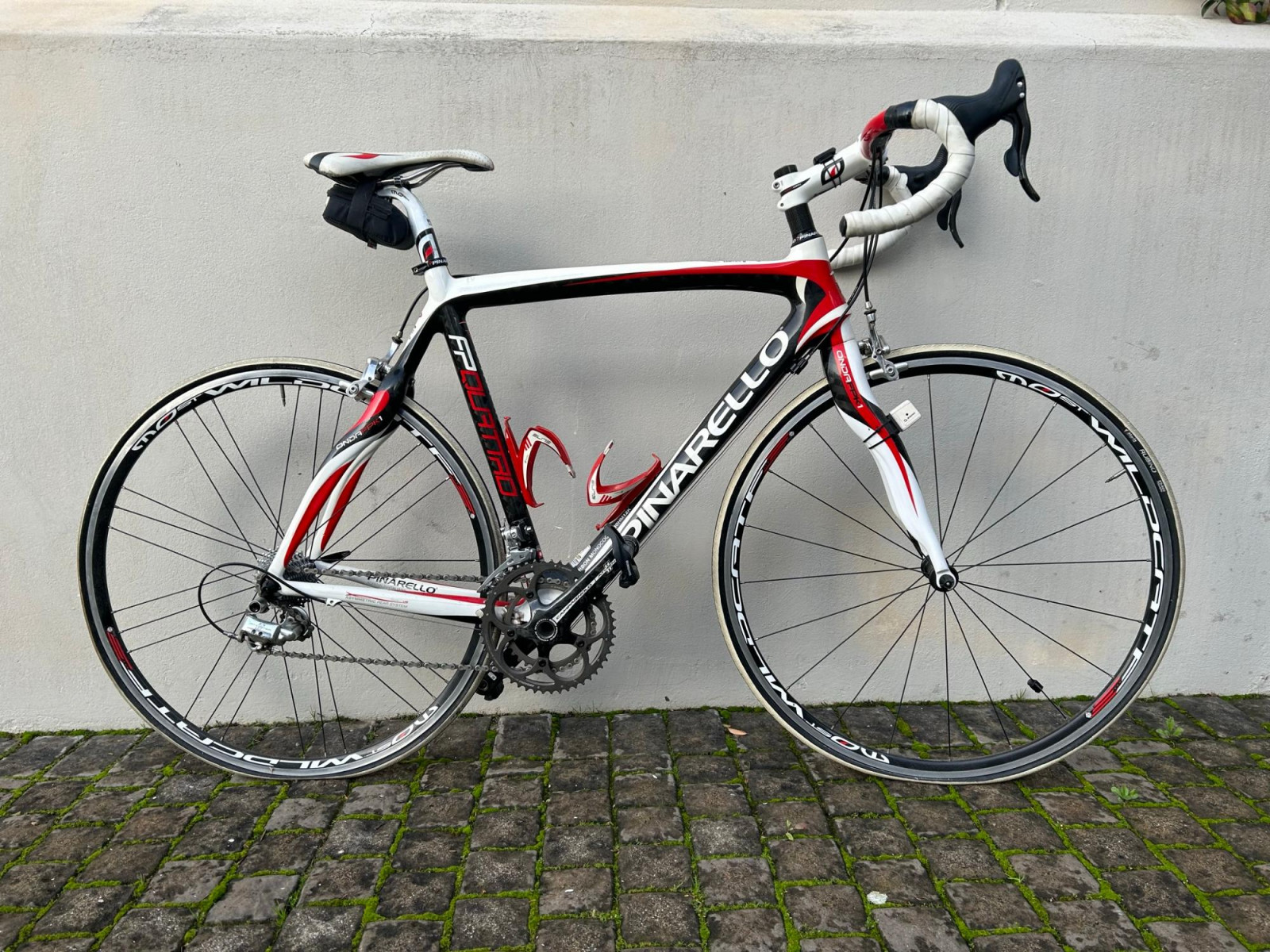 自転車本体 PINARELLO FP QUATTRO CARBON Pinarello FP Quattro SRAM Force/Rival Complete Road Bike