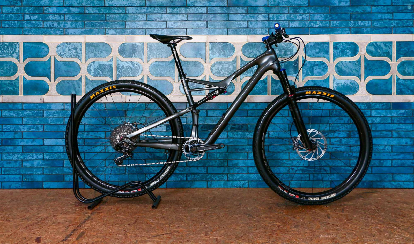 PreOwned Specialized Camber (L) BM8624 Bike Hub