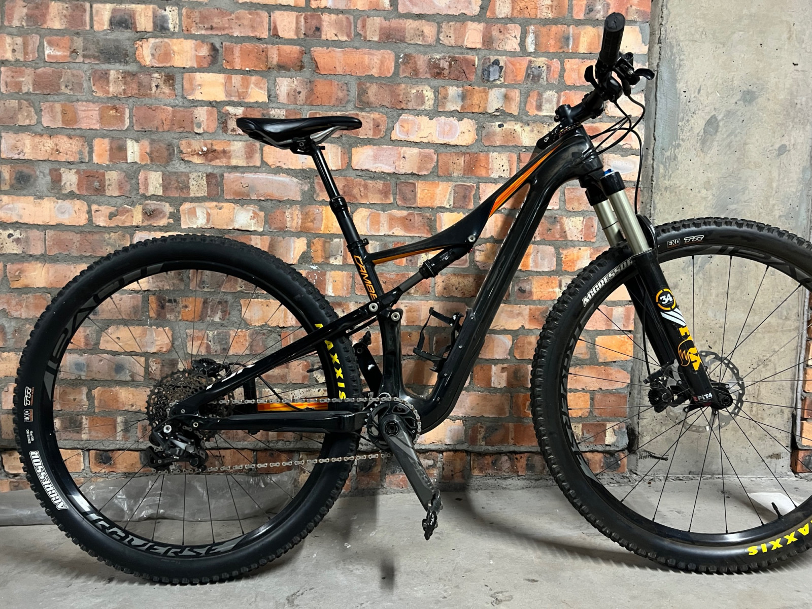 VTT Specialized Camber – 29 Pouces – Double Suspension – Taille L – Très Bon état