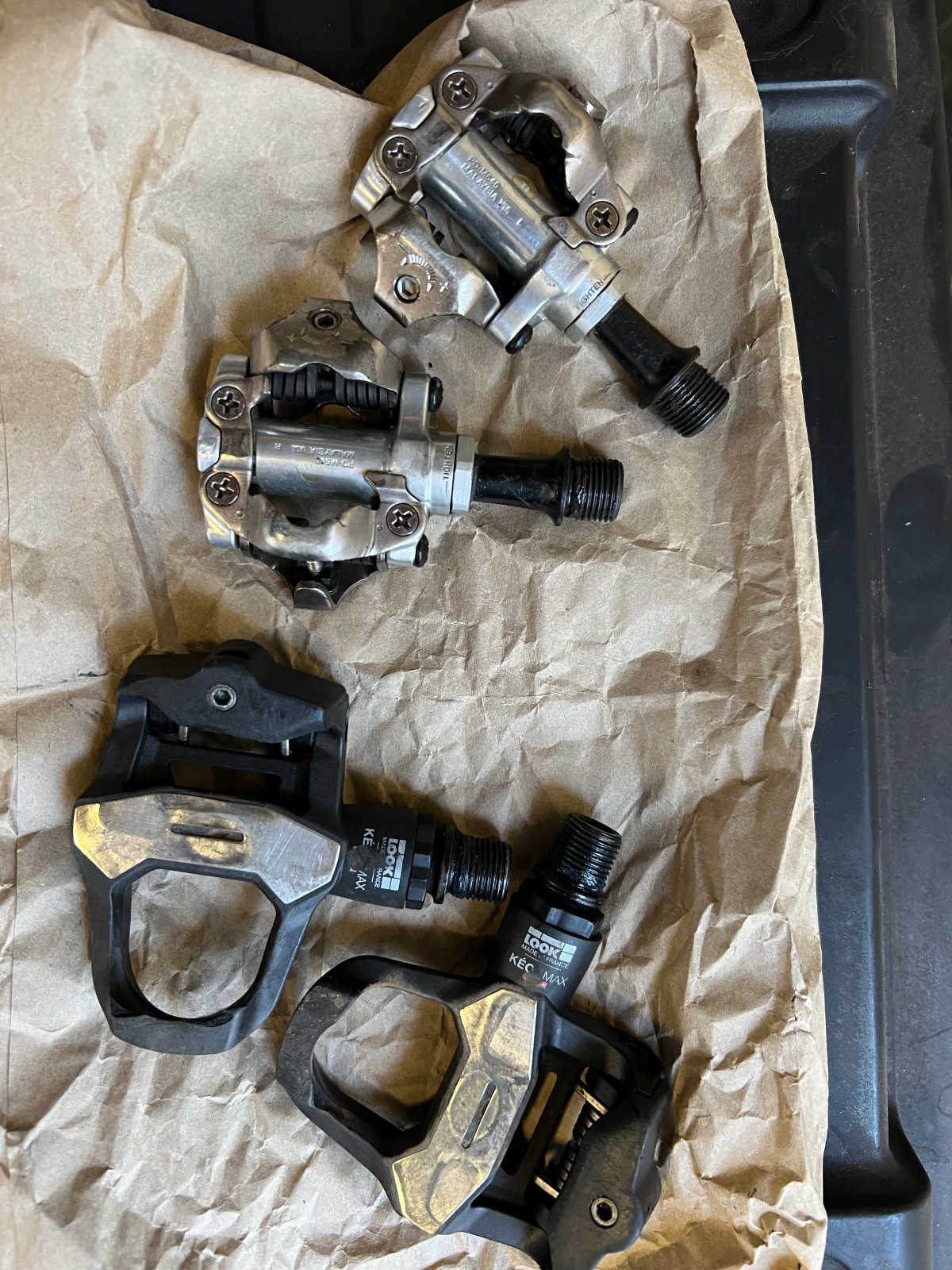 Well used (parts) Pedals Bike Hub
