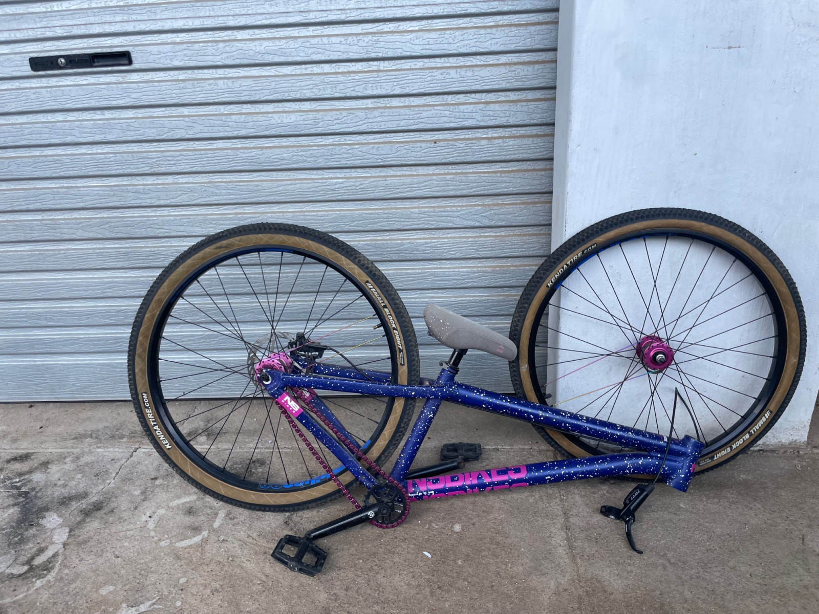 NS Bikes dirt Jumper (rolling chassis) Dirt Jump Bikes Bike Hub