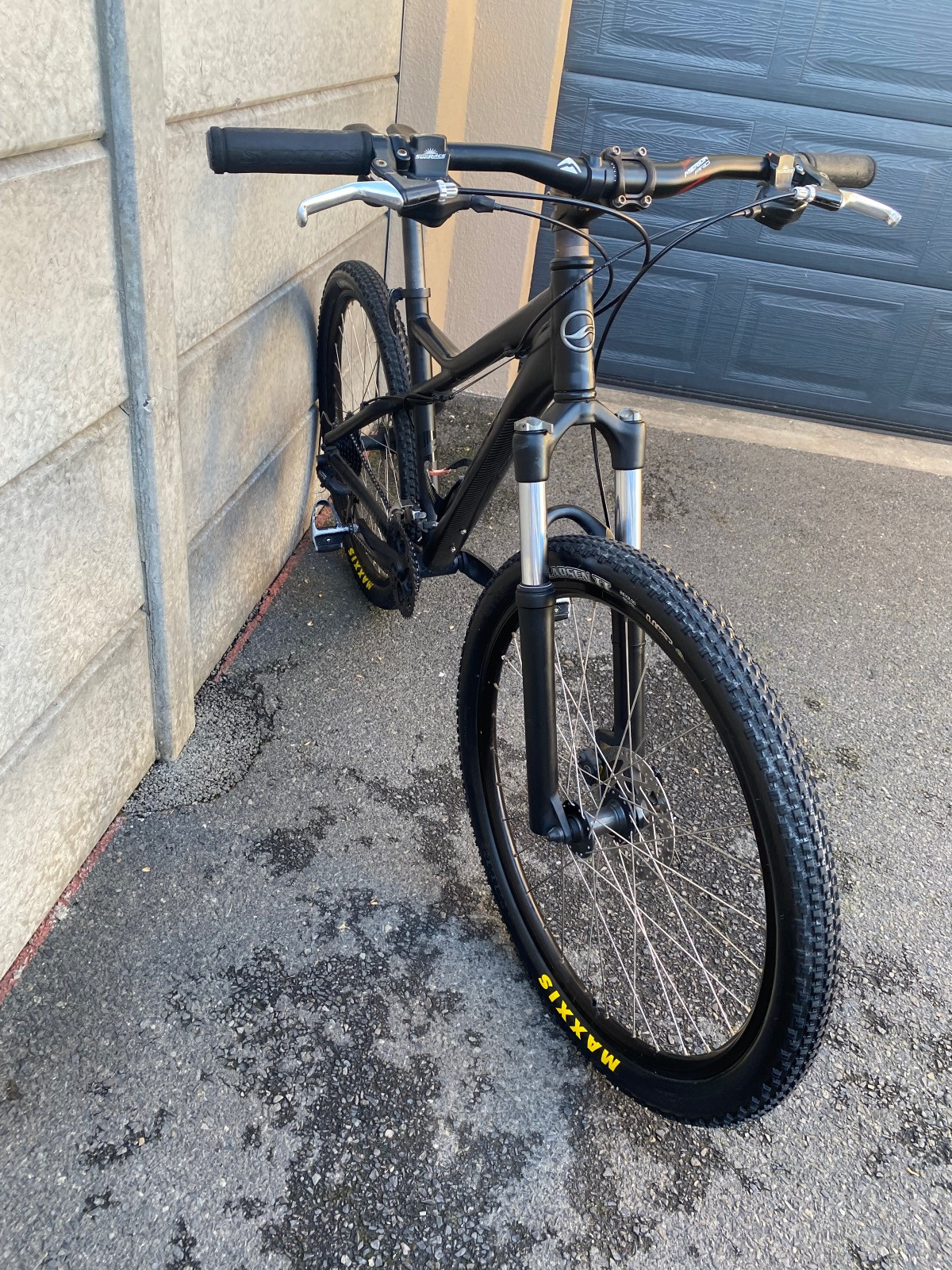 Giant 26er bike | Hardtail Mountain Bikes | Bike Hub