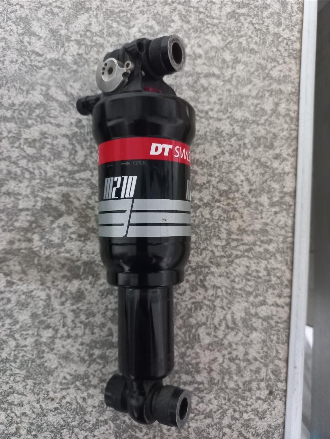DT Swiss M210 and remote lockout | Rear Shocks | Bike Hub