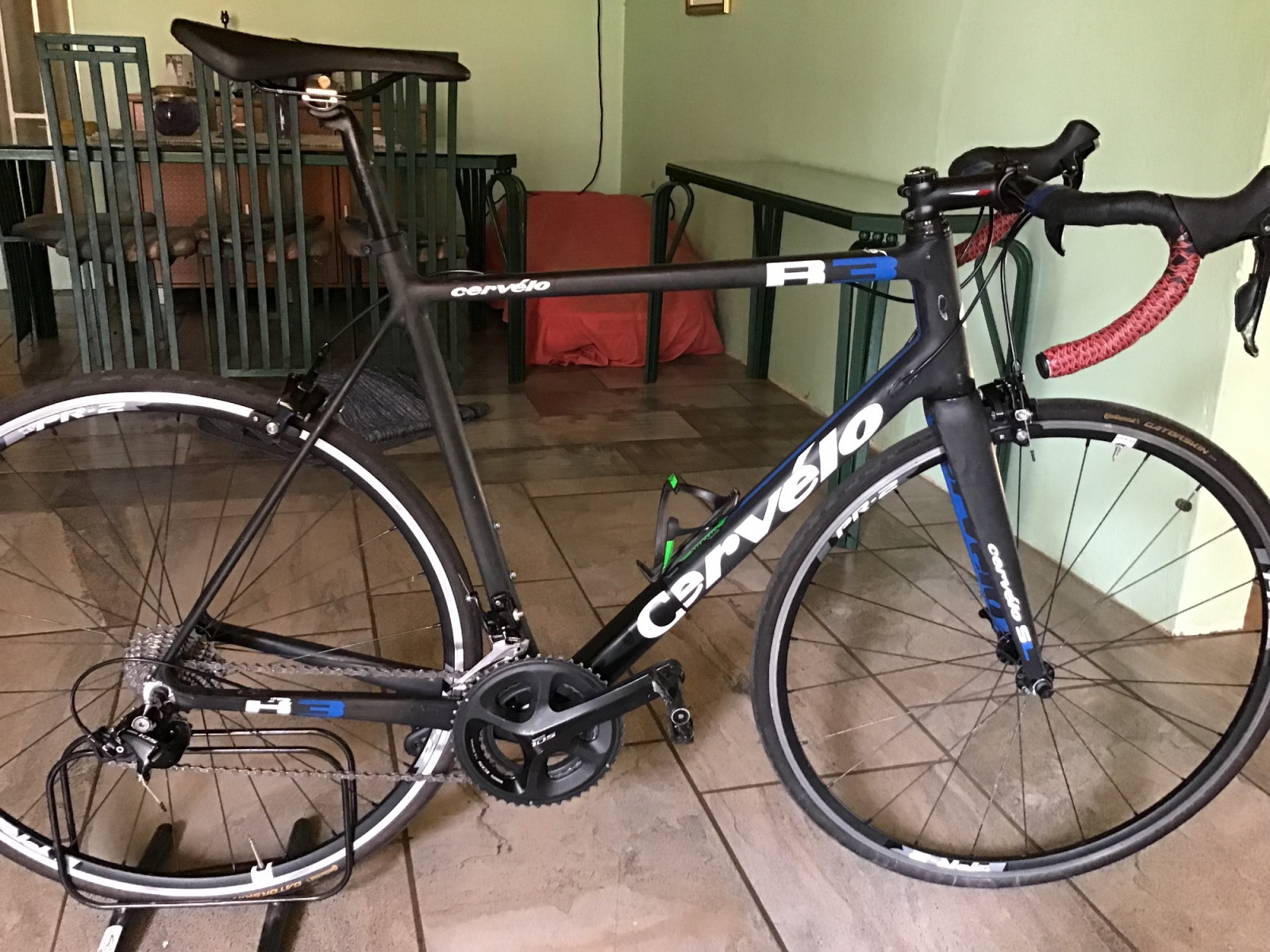2016 Cervelo R3 SL | Triathlon & Time Trial Bikes | Bike Hub