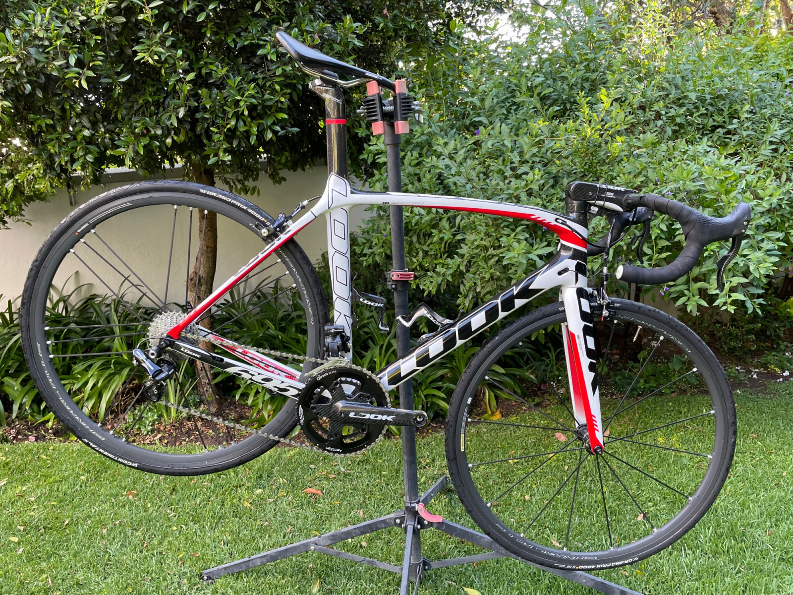 Look 695 Super Light Road Bikes Bike Hub