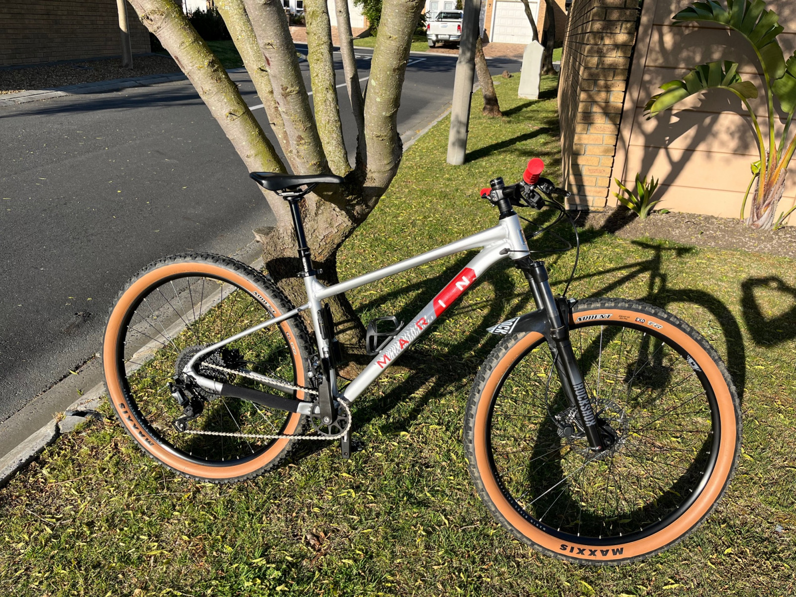 Upgraded Marin Bobcat Trail Hardtail Mountain Bikes Bike Hub