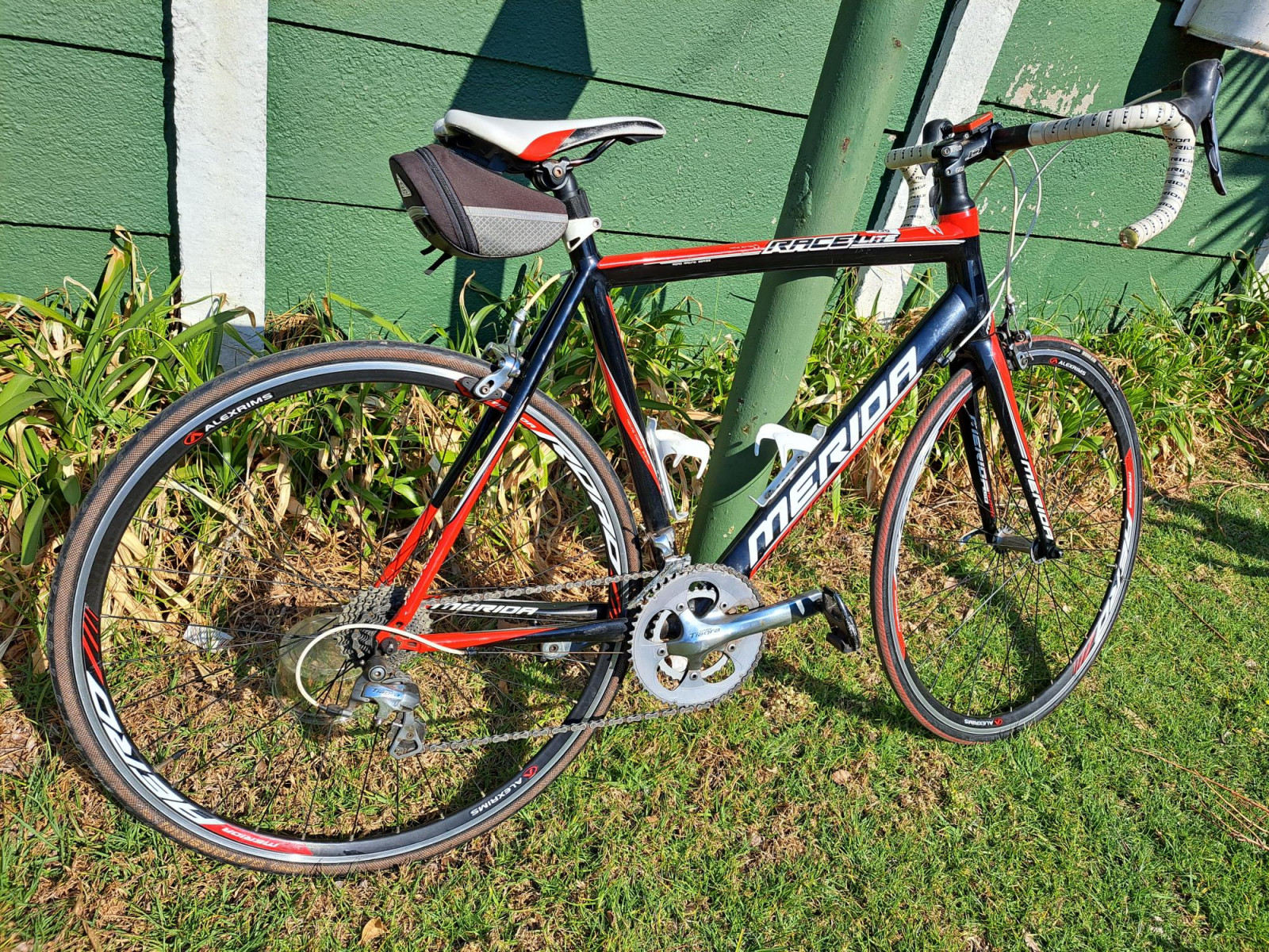 Merida Race Lite | Road Bikes | Bike Hub