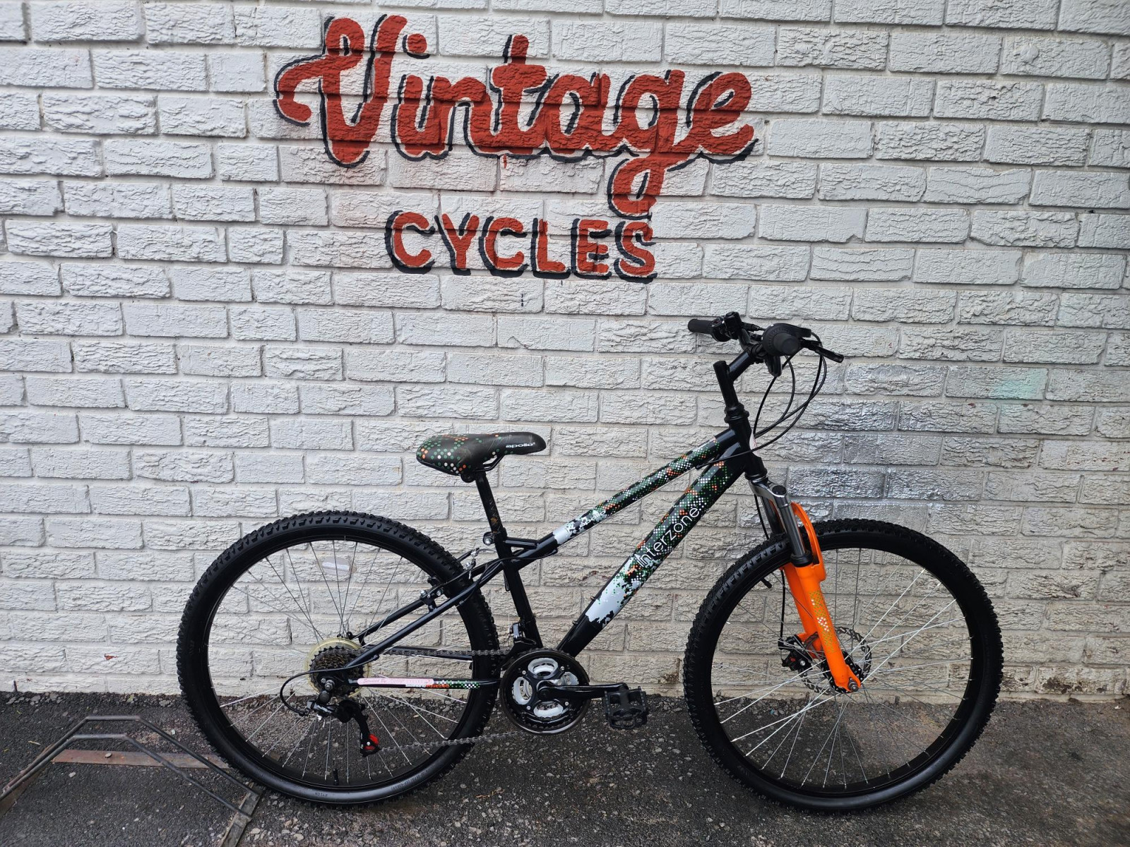 Imported Apollo InterZone 26er Small Frame | Hardtail Mountain Bikes | Bike  Hub