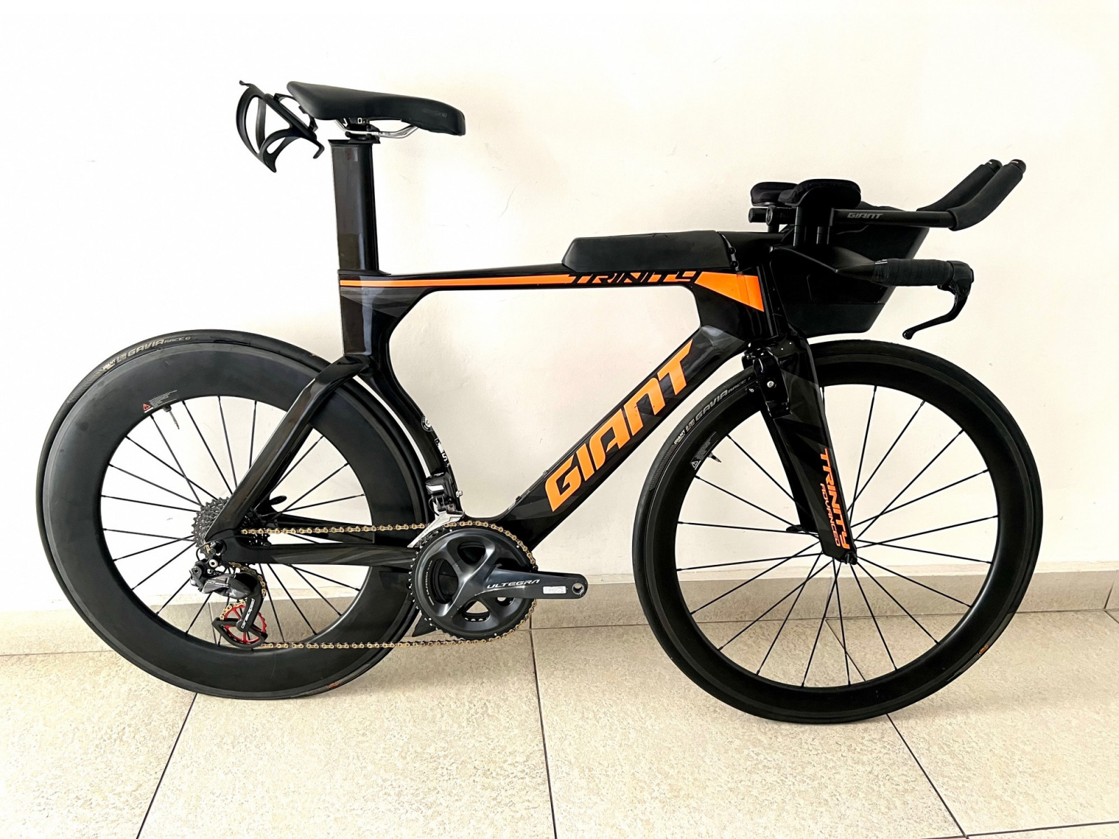 Giant Trinity Advance Time Trial Bike - DI2 | Triathlon & Time