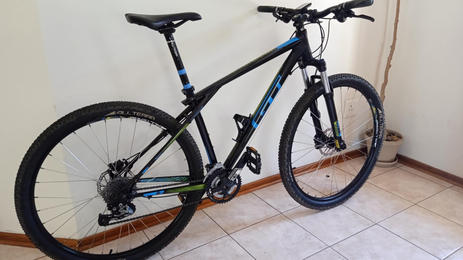 Bicycle Karakoram Comp GT Karakoram Sport (M) (Price Drop