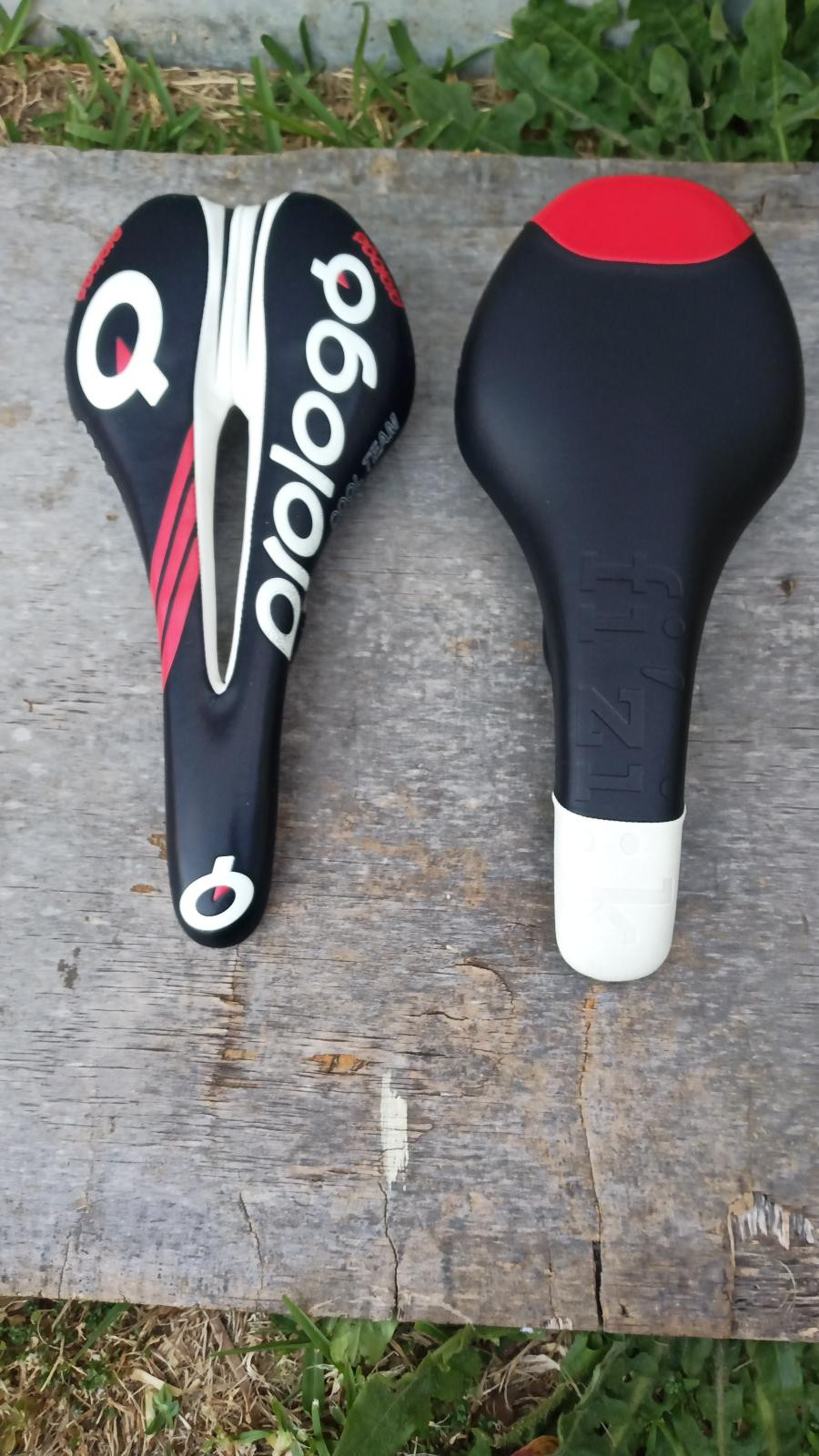 Roadbikes saddles Saddles Bike Hub