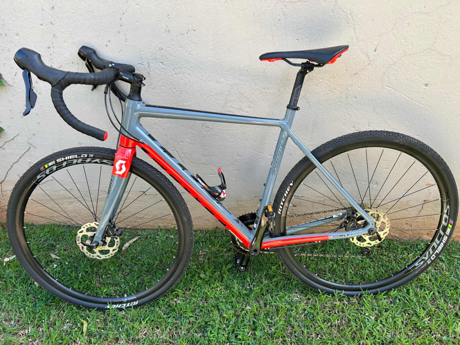 Scott speedster Gravel 10 | Gravel Bikes | Bike Hub