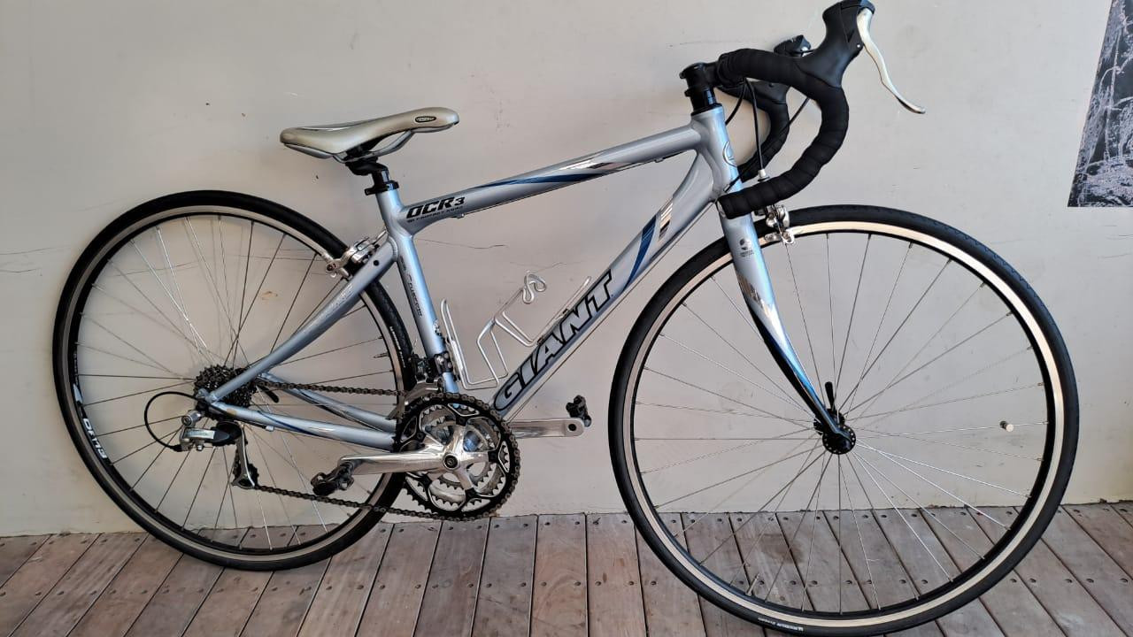 Giant OCR3 | Road Bikes | Bike Hub