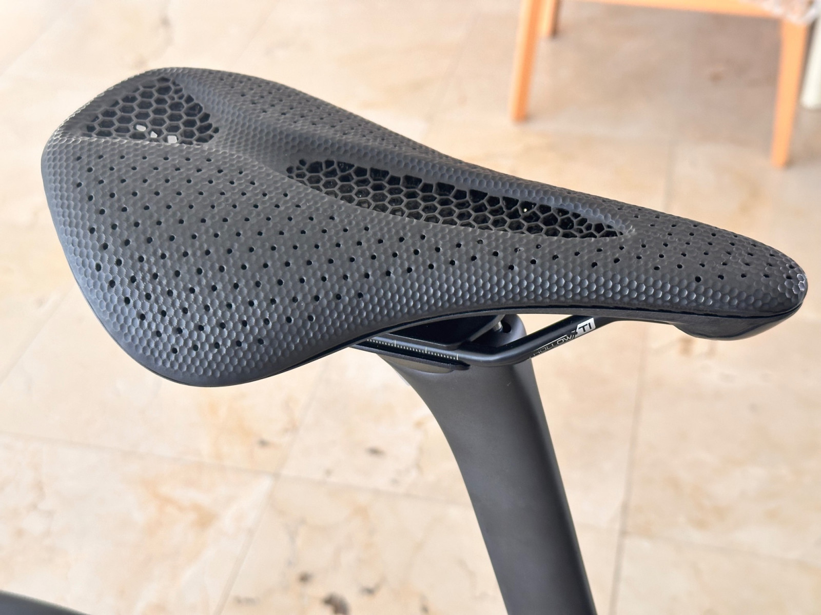 Specialized Power Expert w/ Mirror Saddle (Black) (Titanium