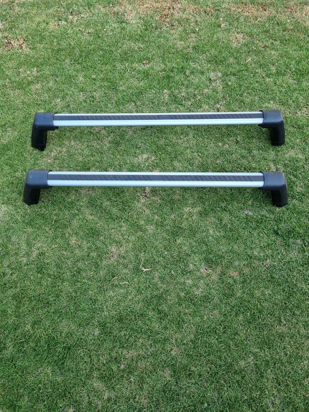 Merc W204 Roof bars | Bike Racks | Bike Hub